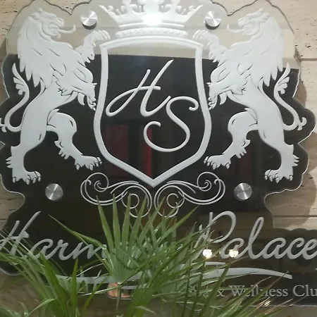 Apart Super Harmony Palace *